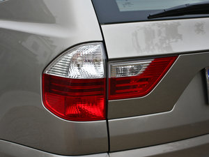 2010xDrive 30i ̽ (x)(ji)^