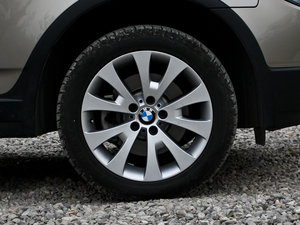 2010xDrive 30i ̽ ݆Ȧ