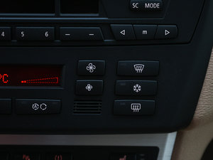 2010xDrive 30i ̽ п؅^(q)