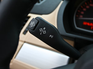 2010xDrive 30i ̽ п؅^(q)