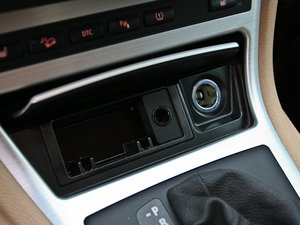 2010xDrive 30i ̽ п؅^(q)