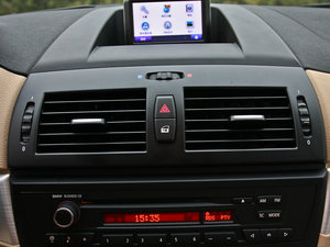 2010款xDrive 30i 探索版 空调出风口