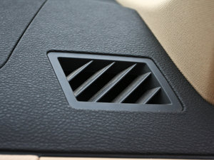 2010xDrive 30i ̽ п؅^(q)