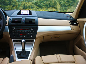 2010xDrive 30i ̽ п؅^(q)