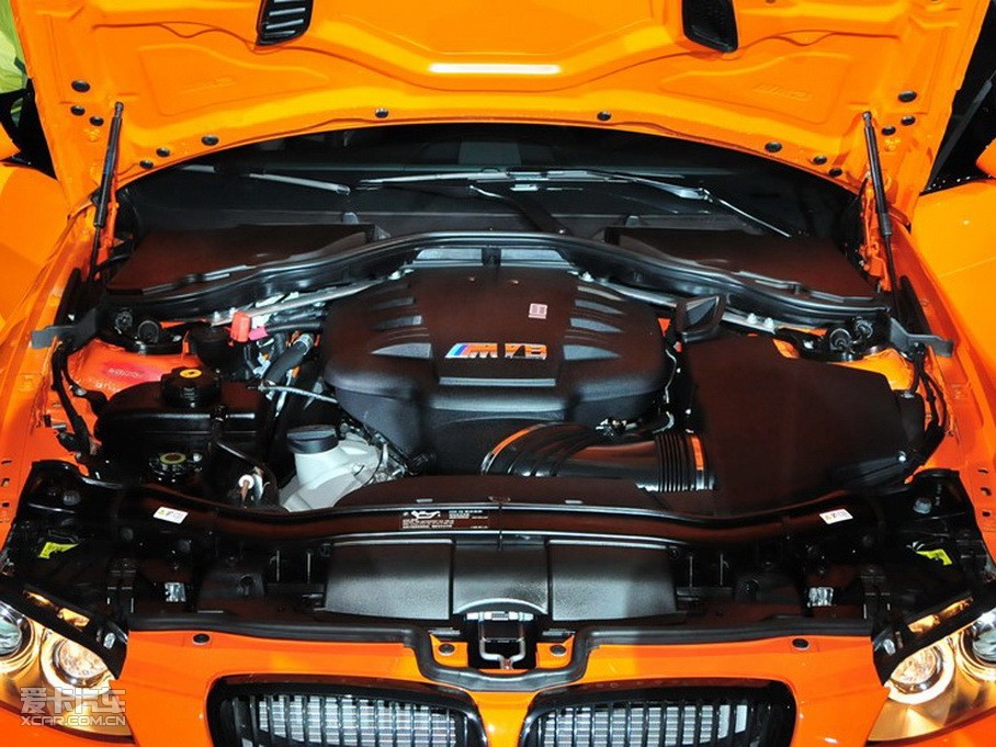 2010RM3pT 4.0 V8 25ذ