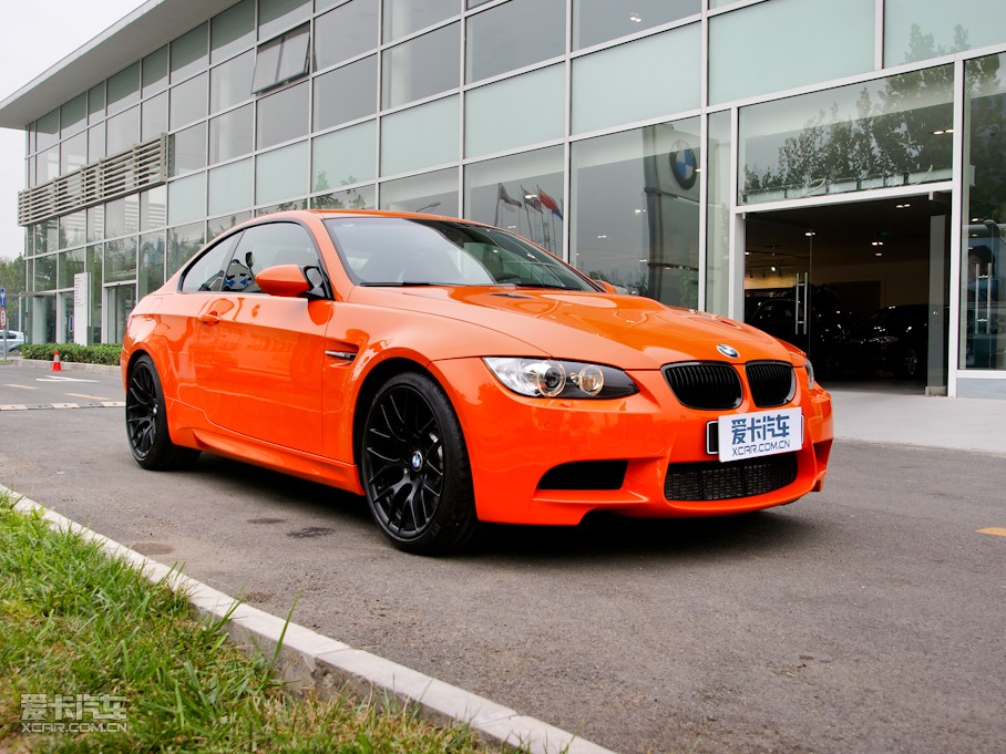 2010RM3pT 4.0 V8 25ذ