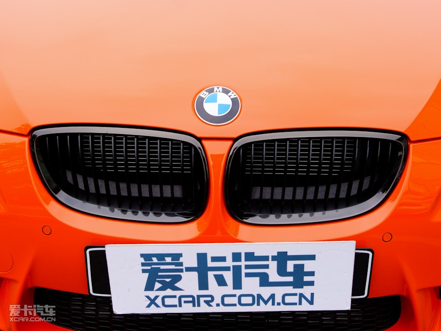 2010RM3pT 4.0 V8 25ذ