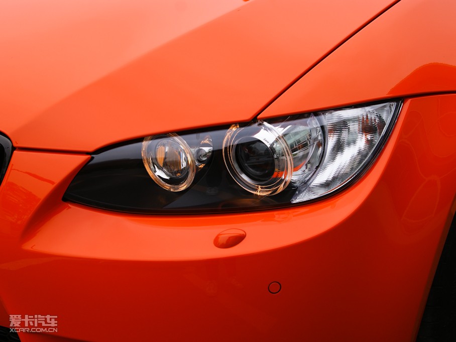 2010RM3pT 4.0 V8 25ذ