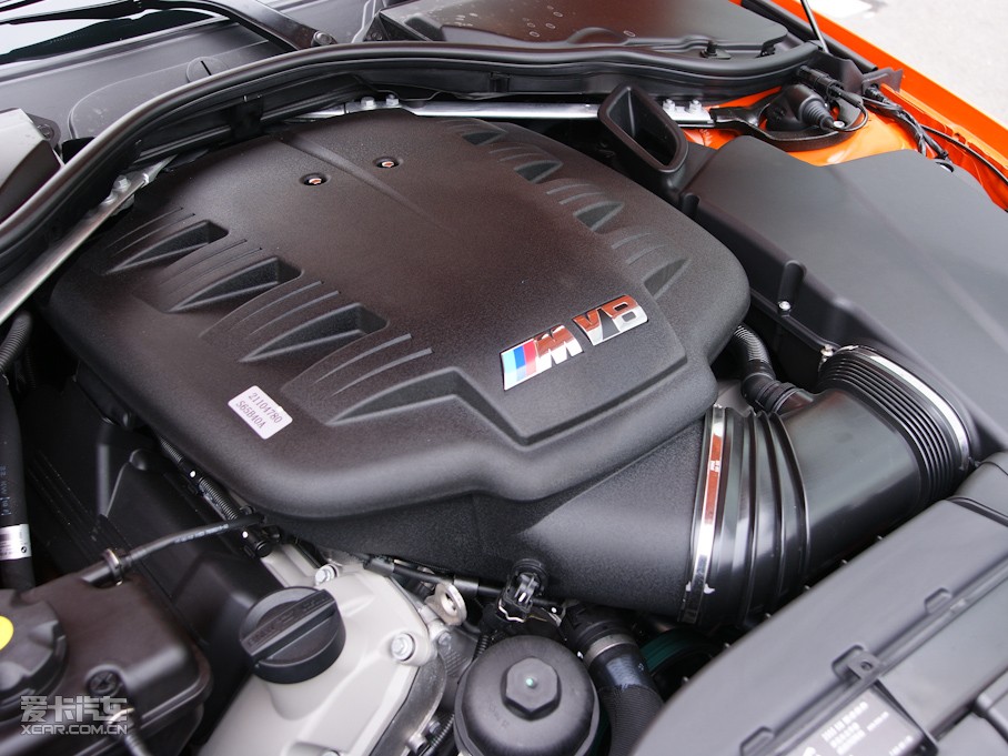 2010RM3pT 4.0 V8 25ذ