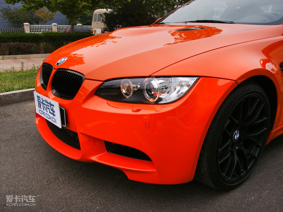 2010RM3pT 4.0 V8 25ذ