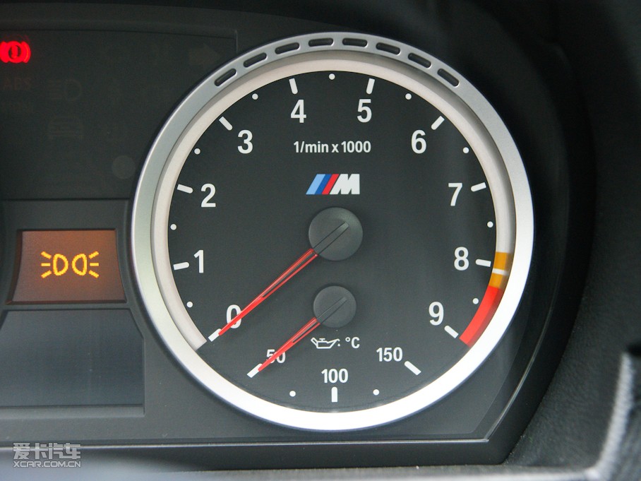 2010RM3pT 4.0 V8 25ذ