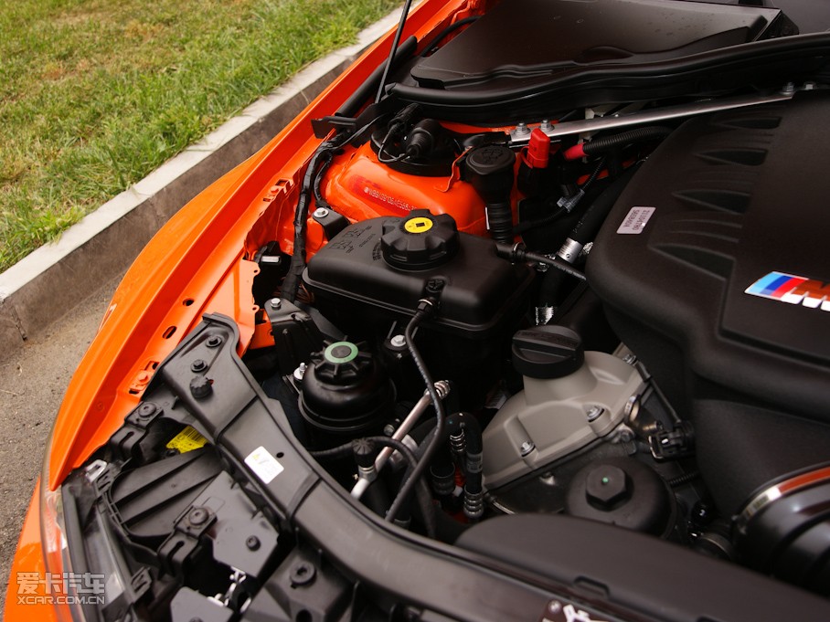 2010RM3pT 4.0 V8 25ذ