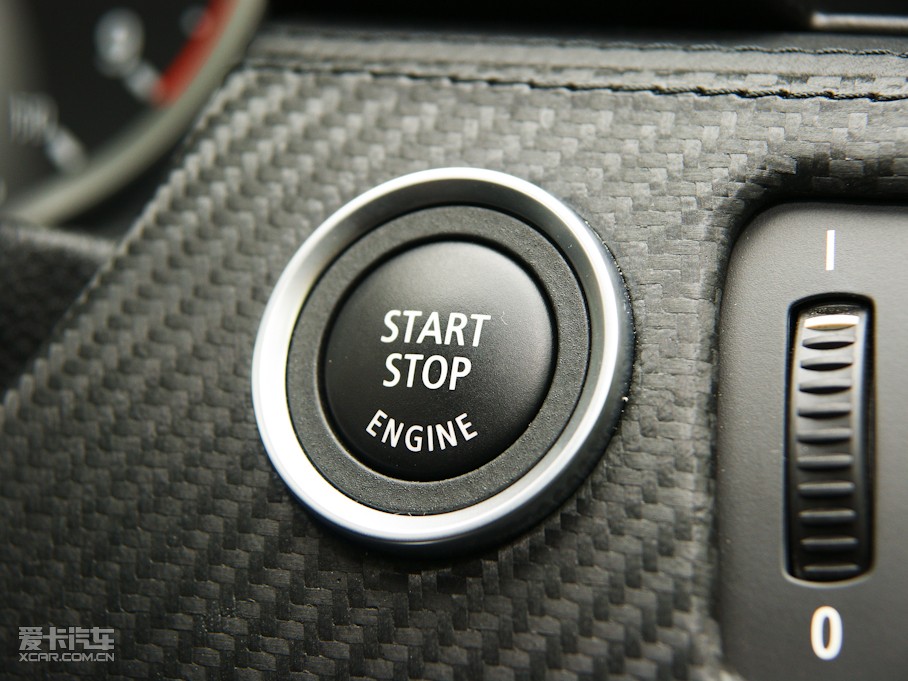 2010RM3pT 4.0 V8 25ذ