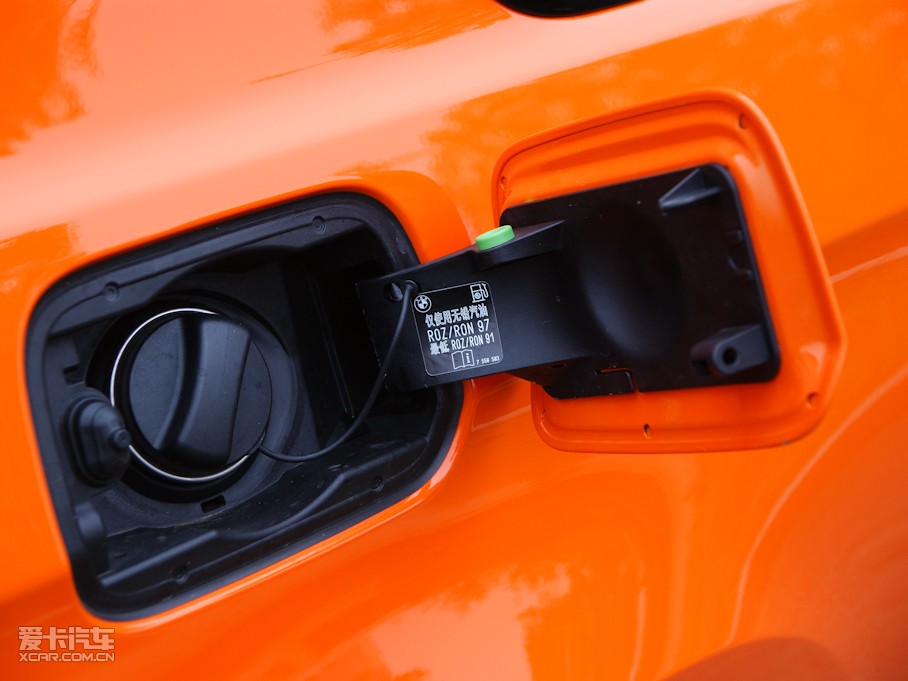 2010RM3pT 4.0 V8 25ذ