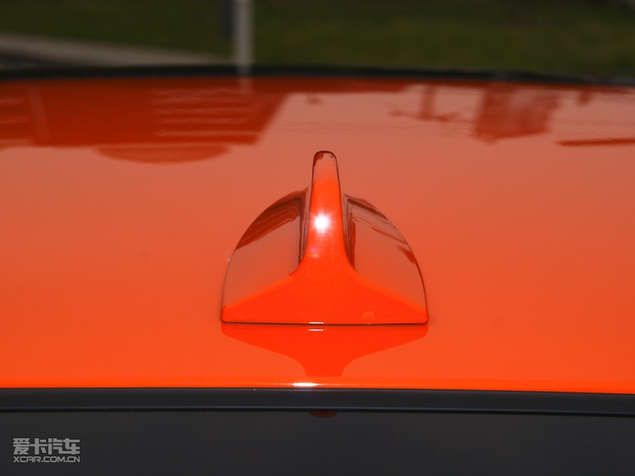 2010RM3pT 4.0 V8 25ذ