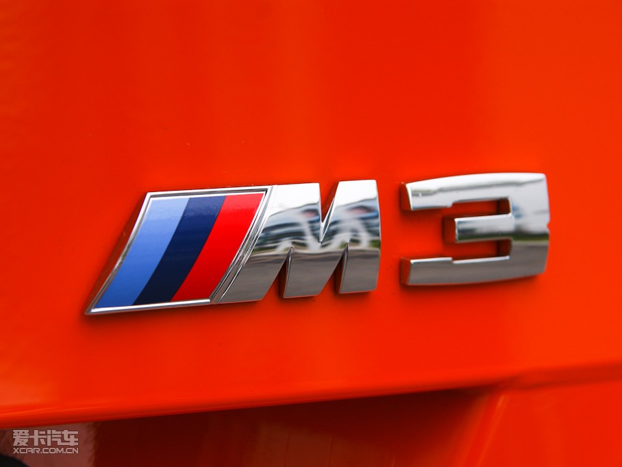 2010RM3pT 4.0 V8 25ذ