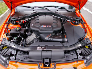 2010款4.0 V8 25周年限量珍藏版 发动机