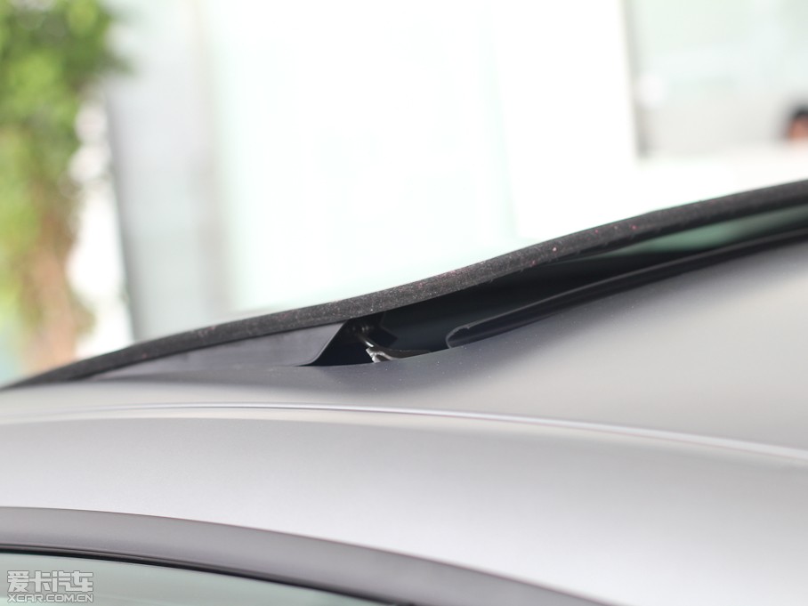 2011RM3pT 4.0 V8 pT̼w픰