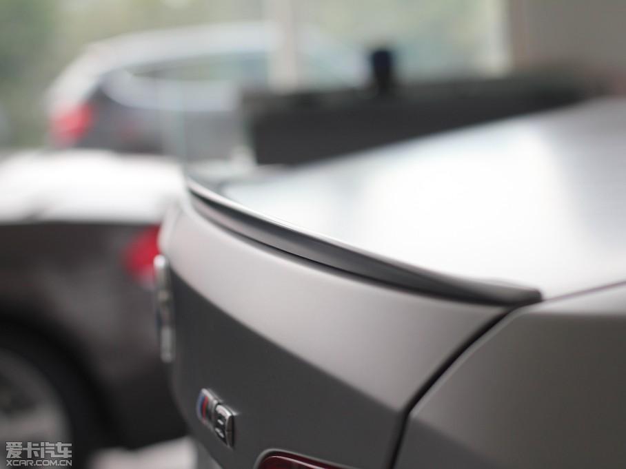 2011RM3pT 4.0 V8 pT̼w픰