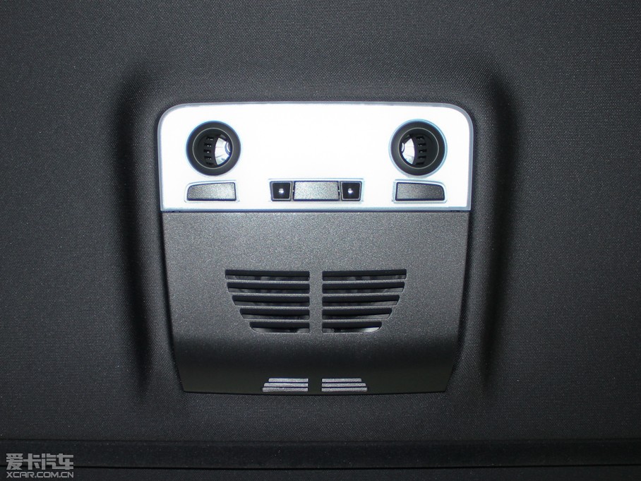 2011RM3pT 4.0 V8 pT̼w픰