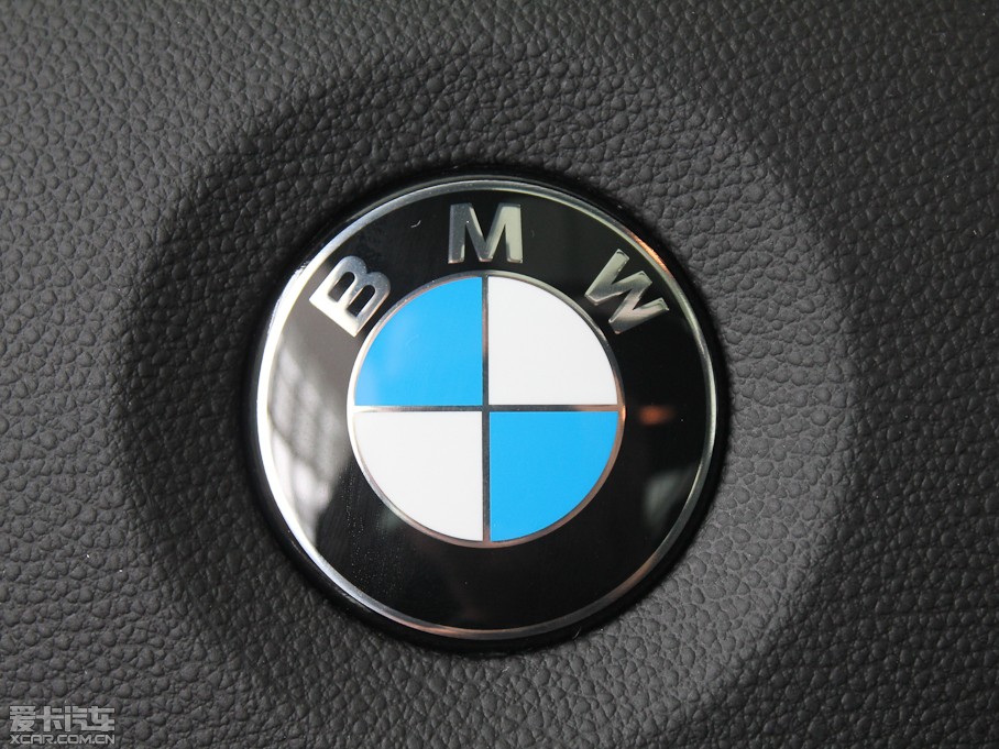 2011RM3pT 4.0 V8 pT̼w픰