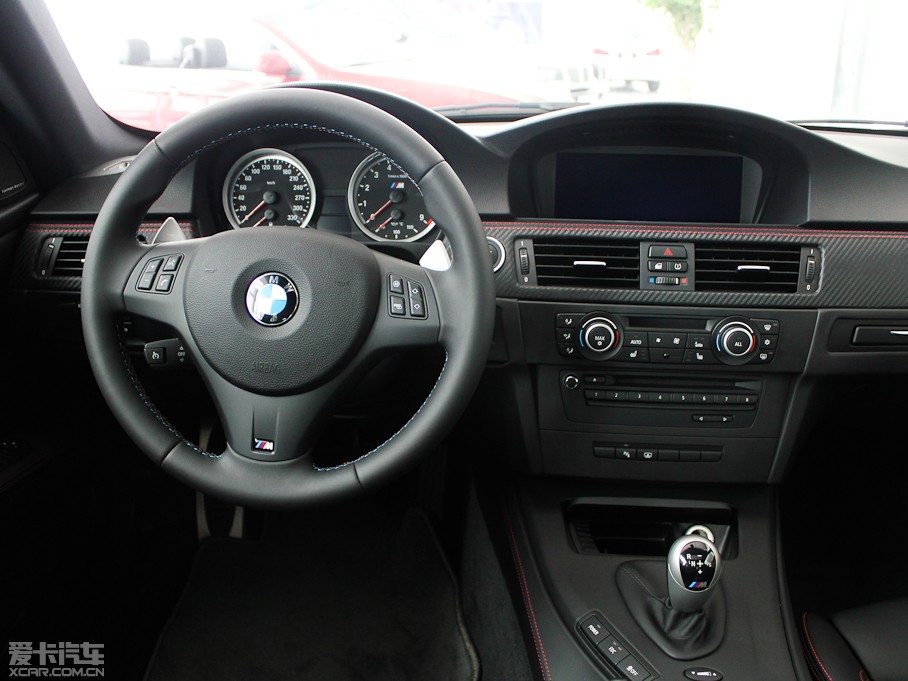 2011RM3pT 4.0 V8 pT̼w픰