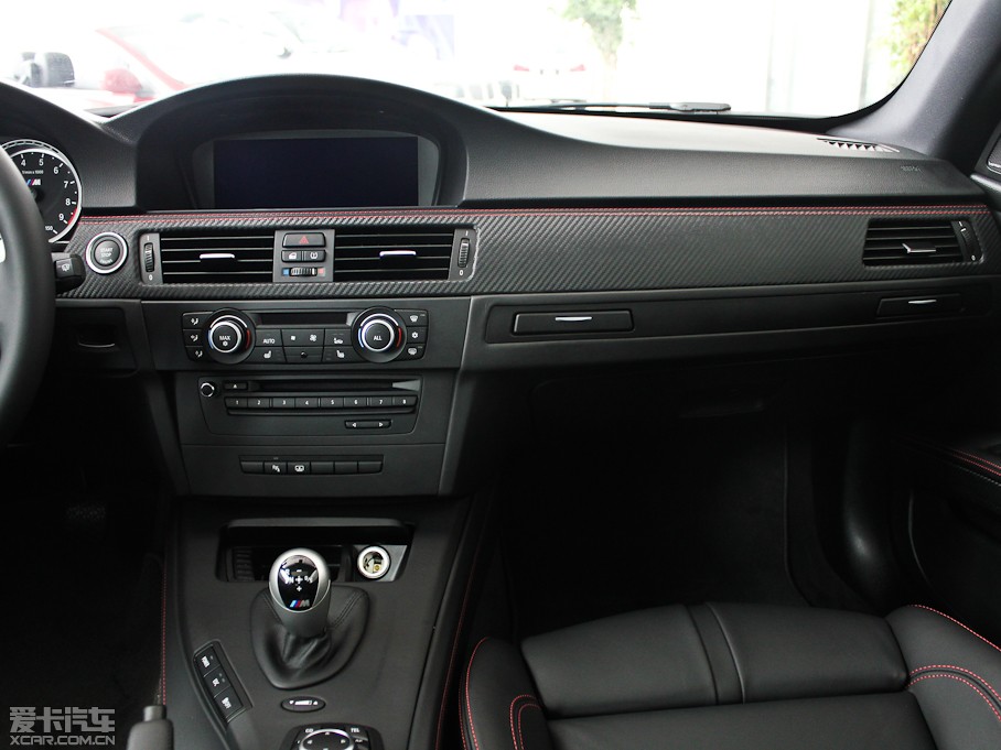 2011RM3pT 4.0 V8 pT̼w픰