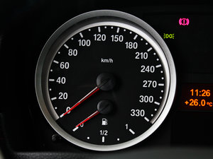 2011款4.0 V8 双门碳纤顶版 中控区