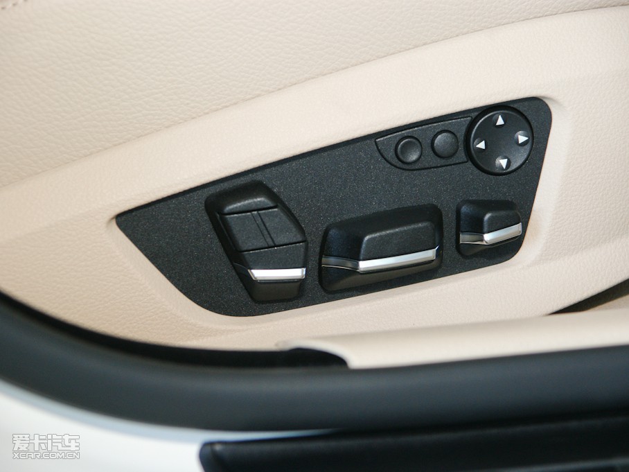 2011R5ϵ(M(jn)) 535i A\(yn)(dng)