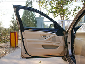 2011535i I(lng)\(yn)(dng) g