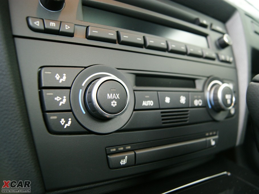 2009��R3ϵ�p�T 320i �p�T�I��܇