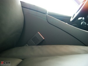 2009款320i 双门轿跑车 空间座椅