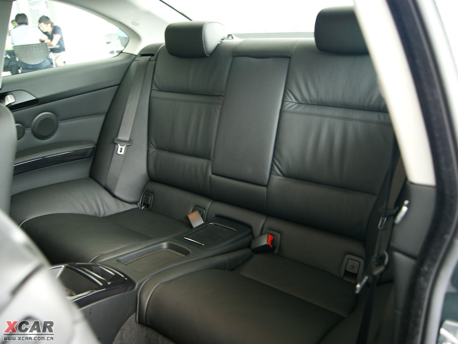 2009��R3ϵ�p�T(m��n) 320i �p�T(m��n)�I��܇(ch��)