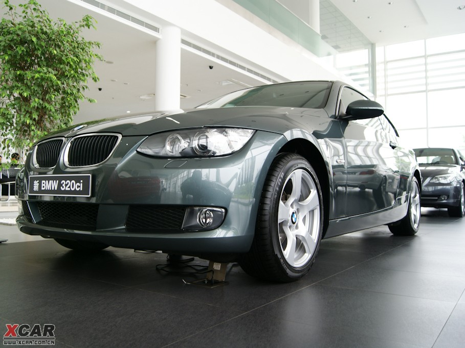 2009R3ϵpT 320i pTI܇