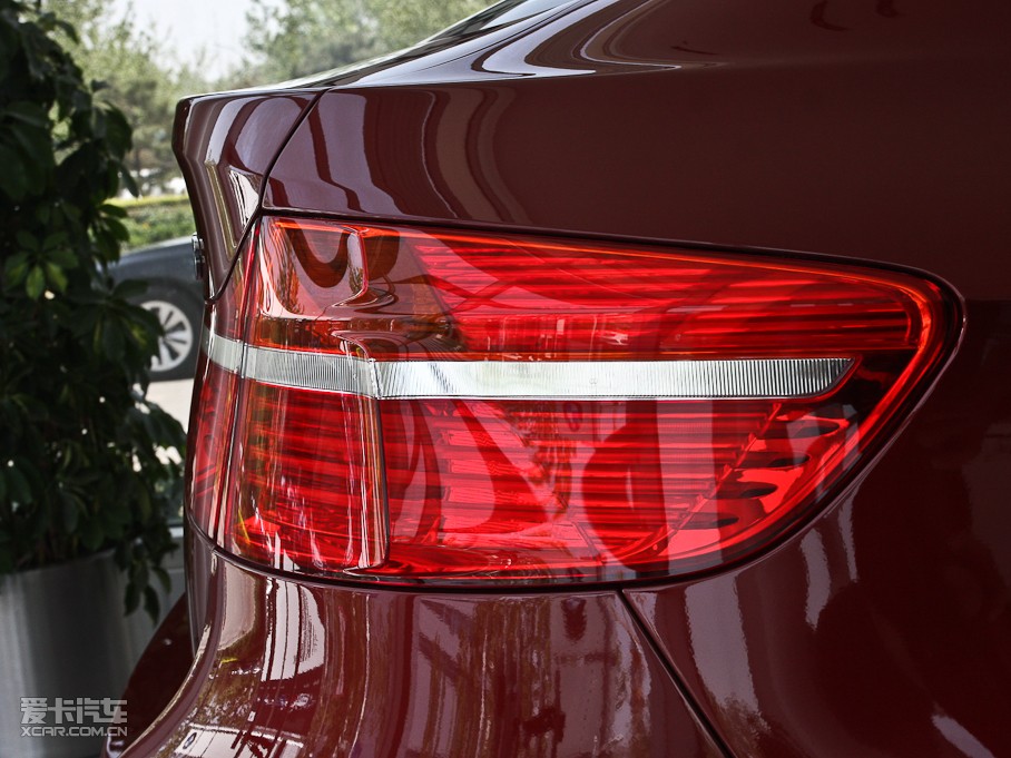 2011RX6 xDrive 35i