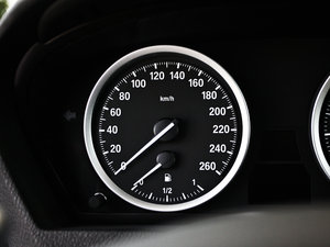 2011xDrive 35i п؅^