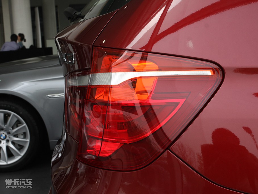 2011RX3Mڣ xDrive 35i A