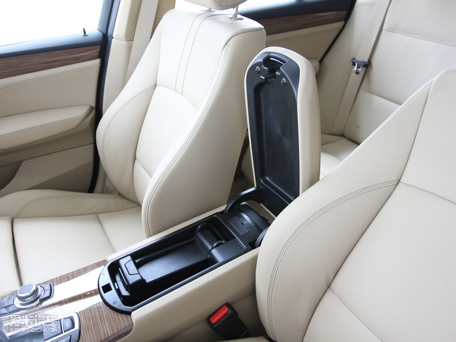 2011RX3Mڣ xDrive 35i A