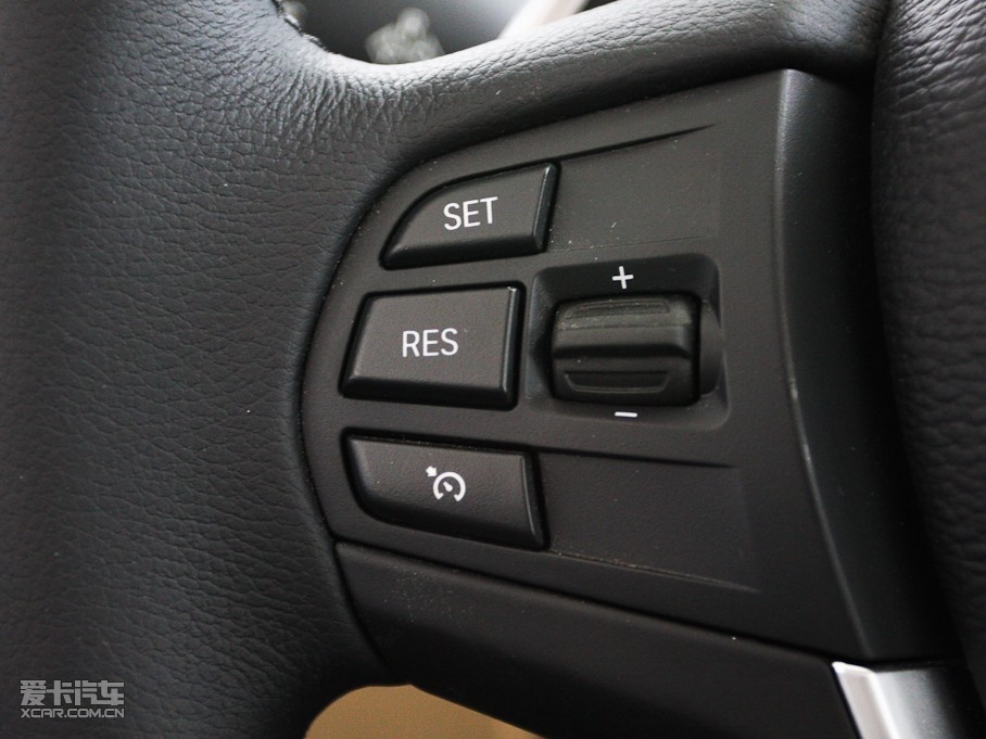 2011RX3Mڣ xDrive 35i A