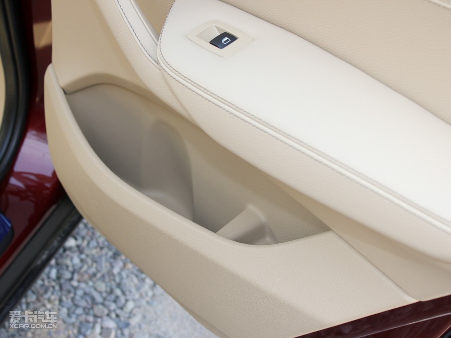 2011RX3Mڣ xDrive 35i A