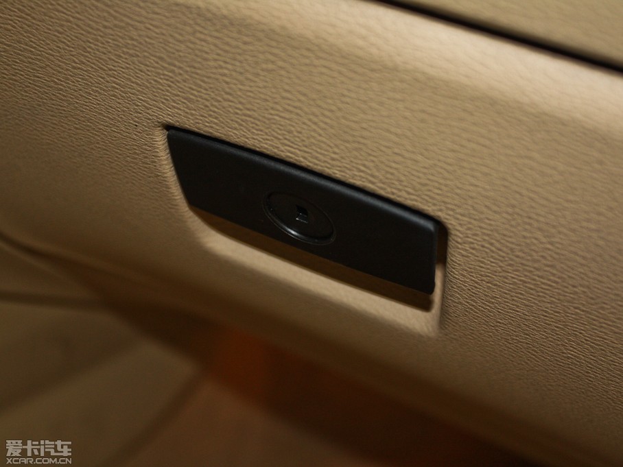 2011RX3Mڣ xDrive 35i A