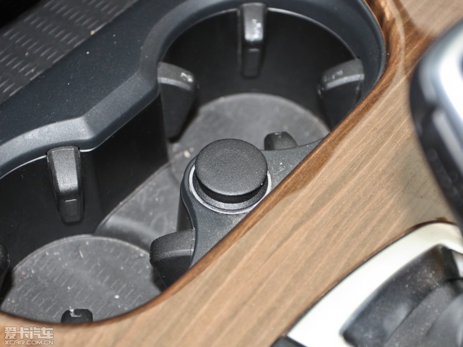 2011RX3Mڣ xDrive 35i A