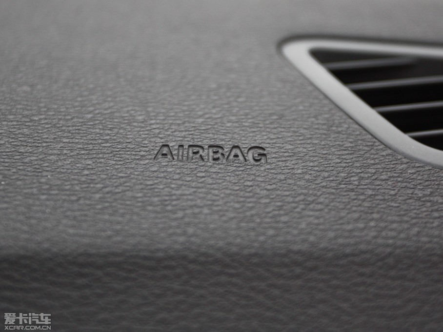 2011RX3Mڣ xDrive 35i A