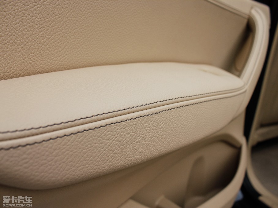 2011RX3M(jn)ڣ xDrive 28i I(lng)Ȱ