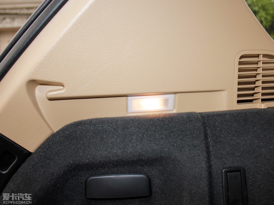 2011RX3M(jn)ڣ xDrive 28i I(lng)Ȱ