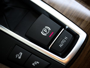 2011xDrive 35i A п؅^(q)