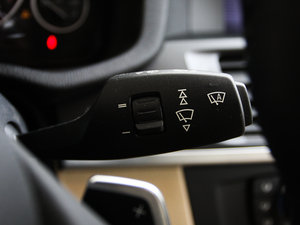 2011xDrive 35i A п؅^(q)