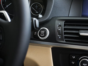 2011xDrive 35i A п؅^