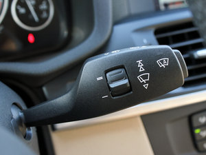 2011xDrive 35i A п؅^