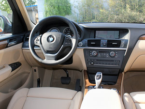 2011xDrive 35i A п؅^